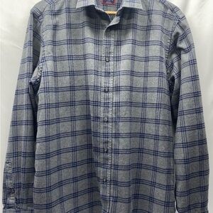 UNTUCKit Men’s Gray and Navy Checkered Button Up Shirt LG. Cotton CLASSIC CASUAL
